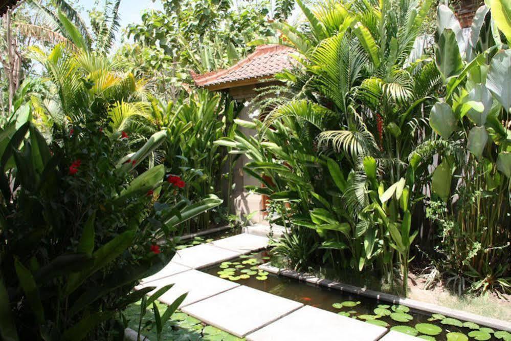 Villa Sutra Pemuteran Екстериор снимка